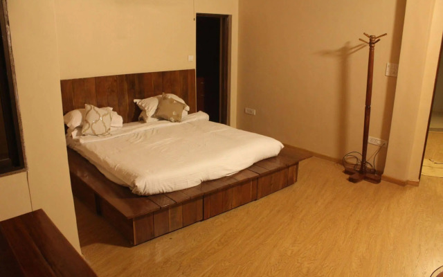 Ravine Hotel