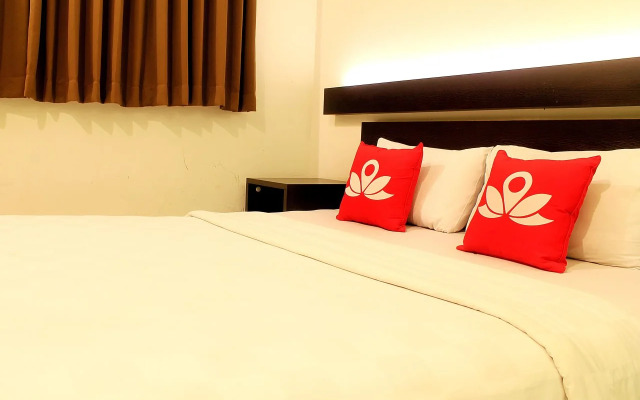 V Hotel & Residence by ZEN Rooms