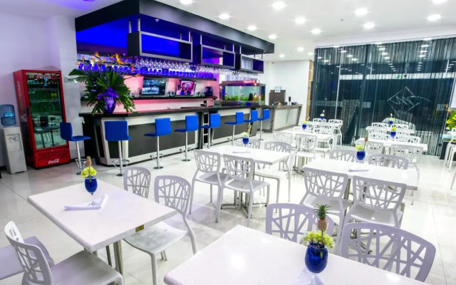 Hotel Plaza Miranda by AW