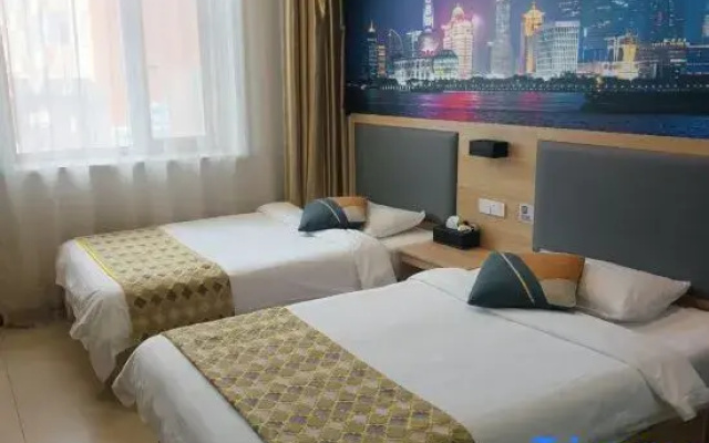 Happy Live Hotel