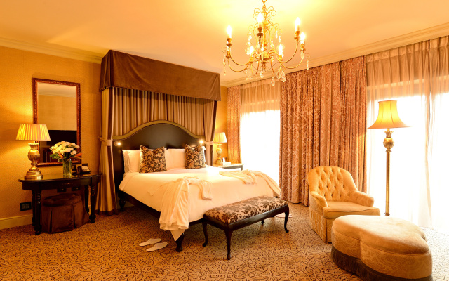 Palazzo Hotel - Image 7