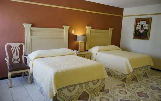 Hotel Posada del Sol Inn