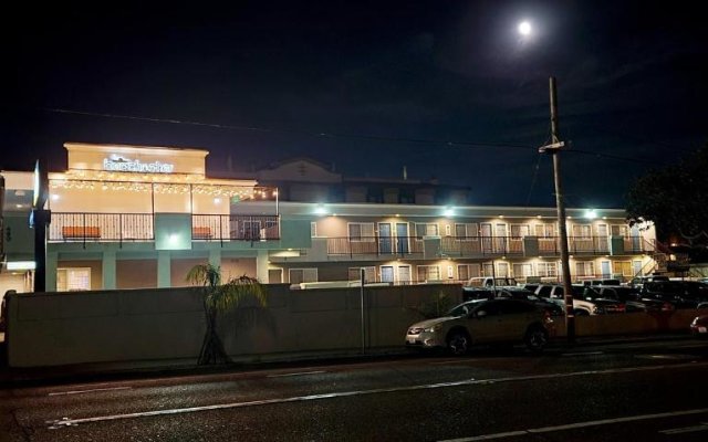 Pismo Beachwalker Inn & Suites