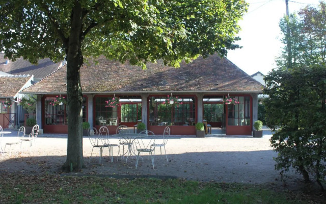 Aux Trois Damoiselles