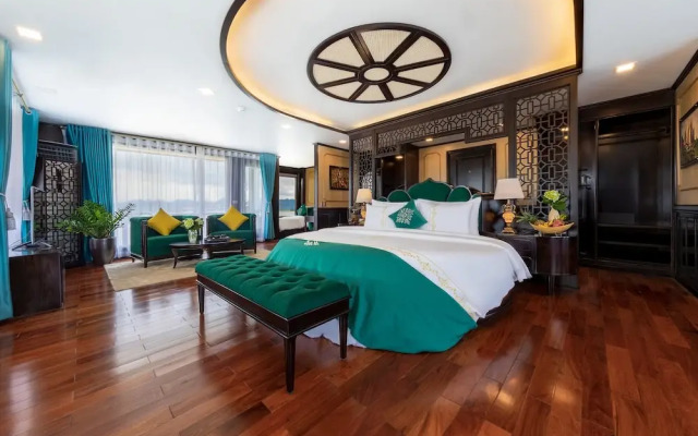 La Regina Legend Cruise