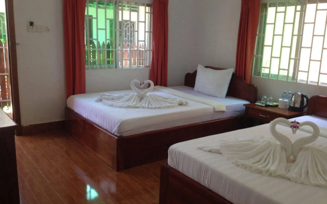 Relax Bungalows