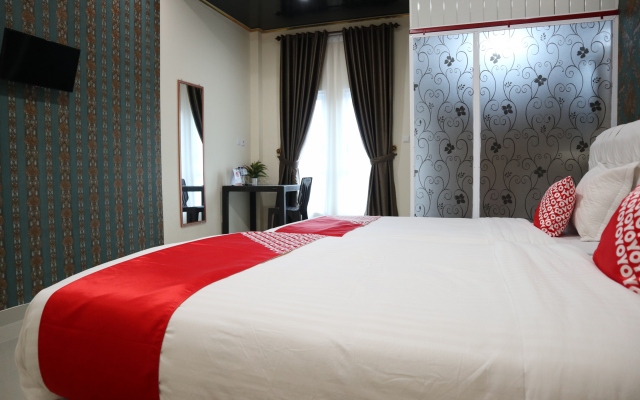 OYO 1648 Penginapan Three Joye