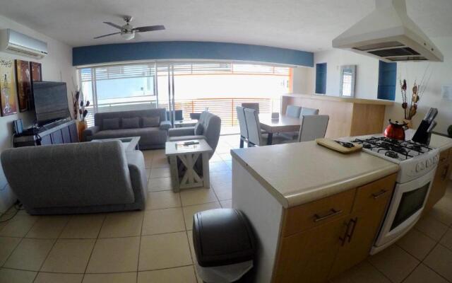 3 Bedroom Apartment at La Joya Hotel Zone