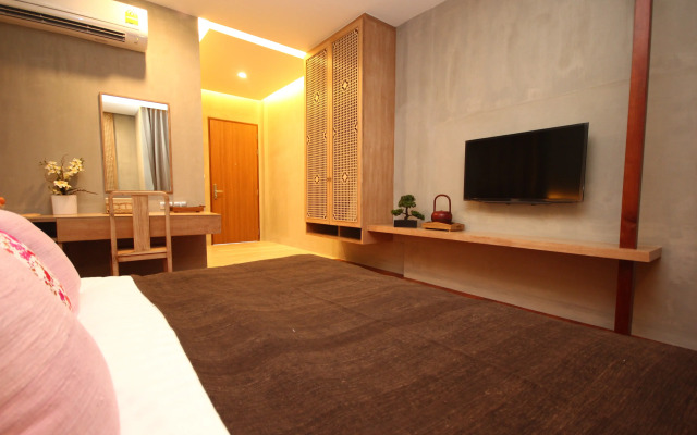 Chu Hotel
