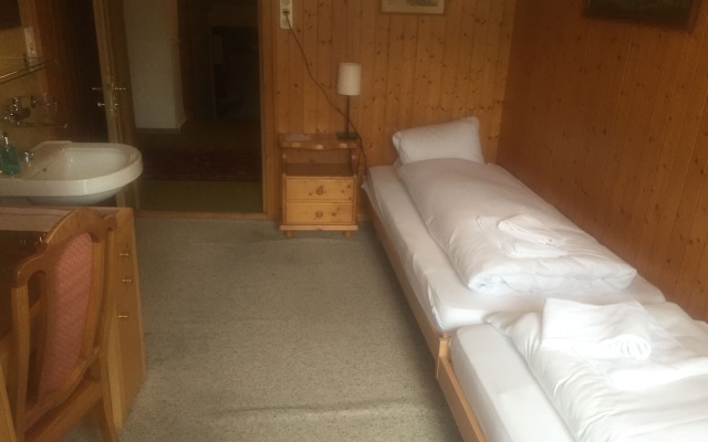 Hotel Park – Guest Rooms – Heiden