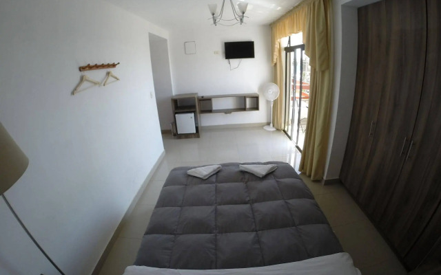 Hotel Residencial Los Frayles