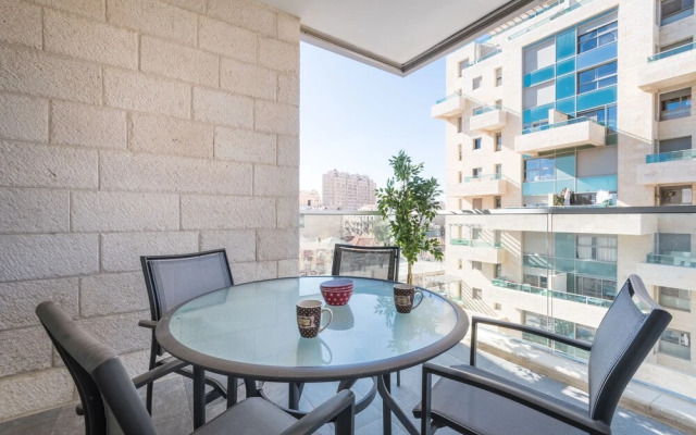Full Option 7People Terrace-Lift-Parking