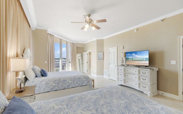 LUXURY Penthouse Style Condo 2