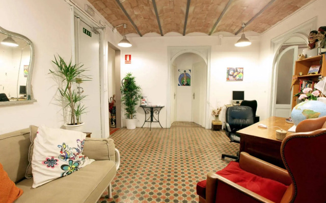Primavera Hostel