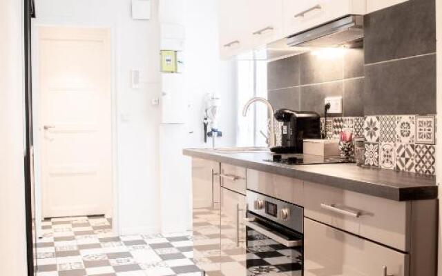 Charmant F2 hyper centre de Melun