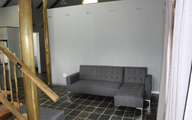 Self-catered Loft Apartment With Pool
