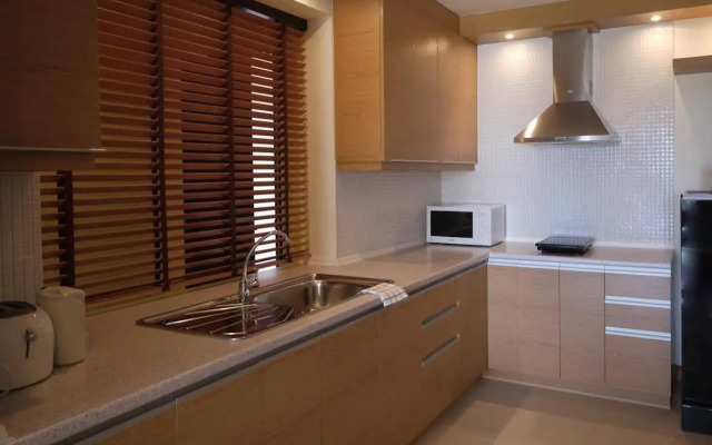 Palm Crescent Huahin Resort