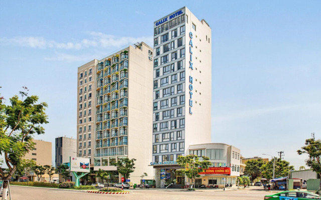 Calix Hotel Da Nang Beach