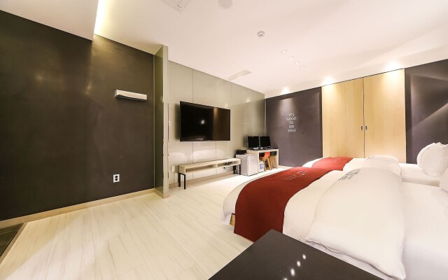 Yeongju Hotel