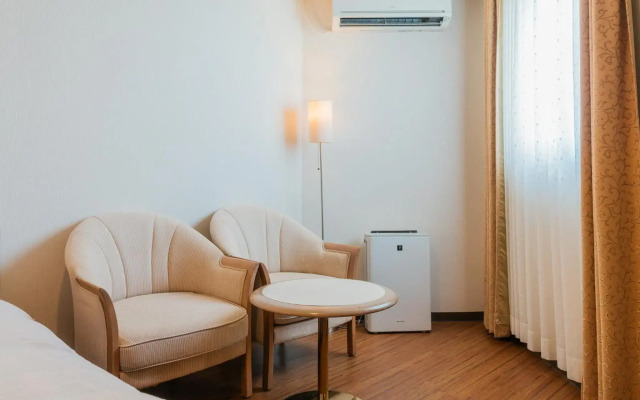 Hotel New Century