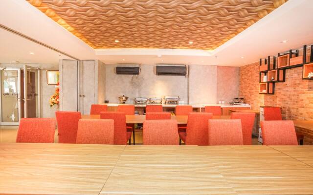 OYO Flagship 2261 Pp Properti Pavilion Permata