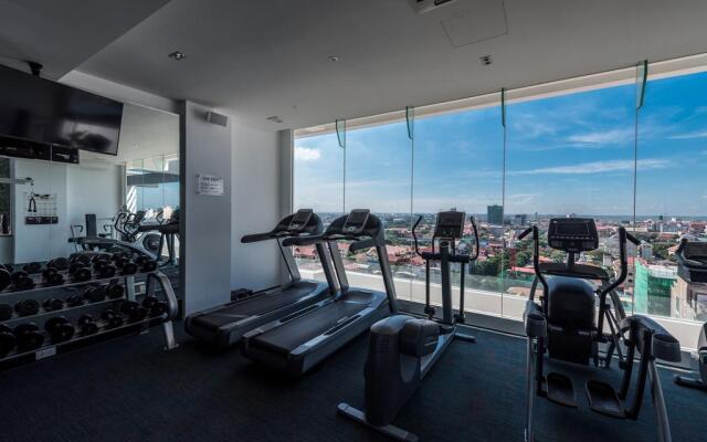 Naki Suites at Silvertown