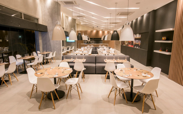 ibis Cali Granada