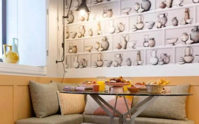 Away to Discover Apartment - hapiness has a place