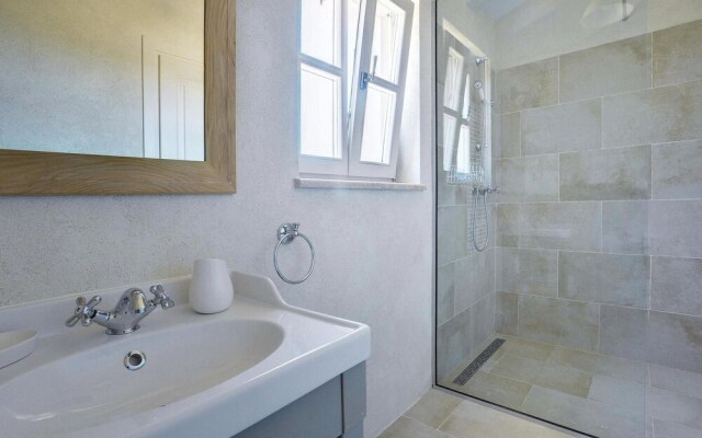 Nice Home in Fazana With Sauna, Wifi and 4 Bedrooms