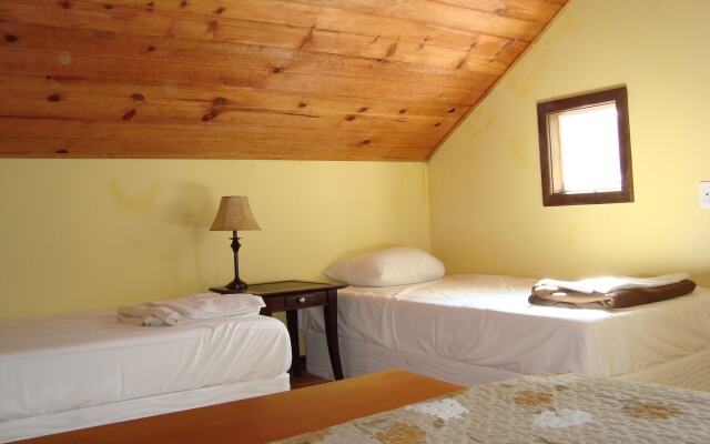 Sequoia Riverfront Cabins