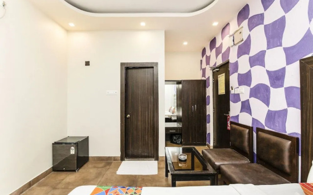 De Sivalika Howrah by FabHotel