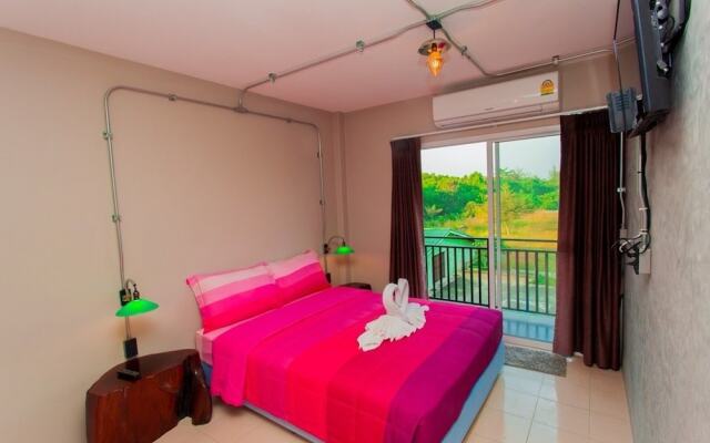 Khaolak Big Bike and Room for Rent