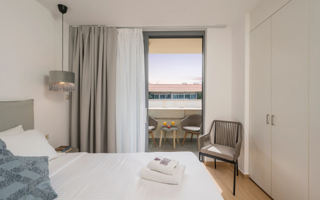 Trianon Luxury Apartments & Suites