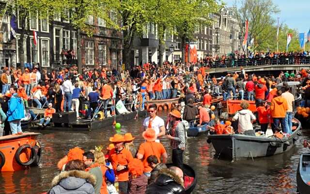 Bed & Beads The African Lily