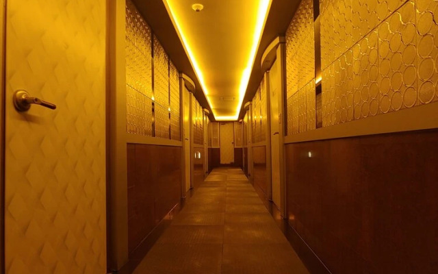 SKY Hotel