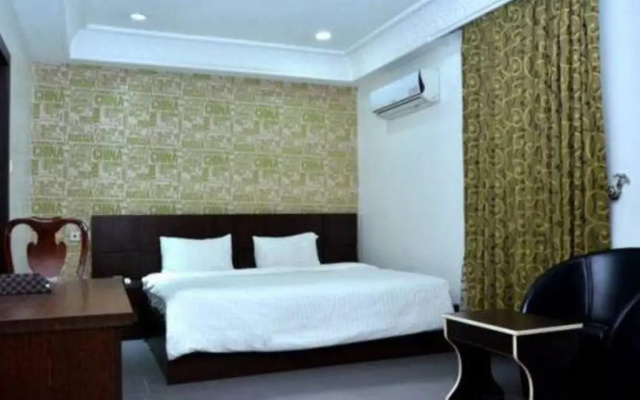 Kapino Suites