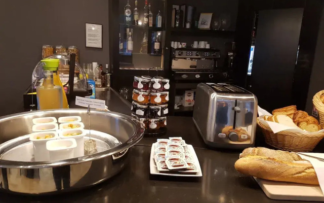 LOGIS HOTEL - Le Petit Bellon