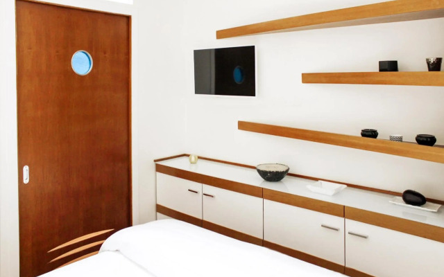 LHP Suite Posillipo