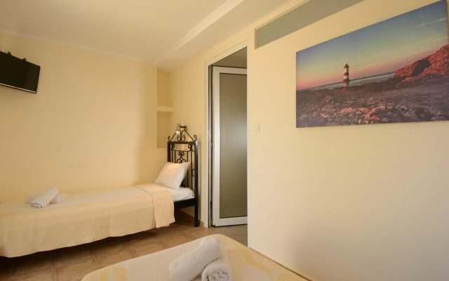 Ammoudara Beach Hotel & Apartments
