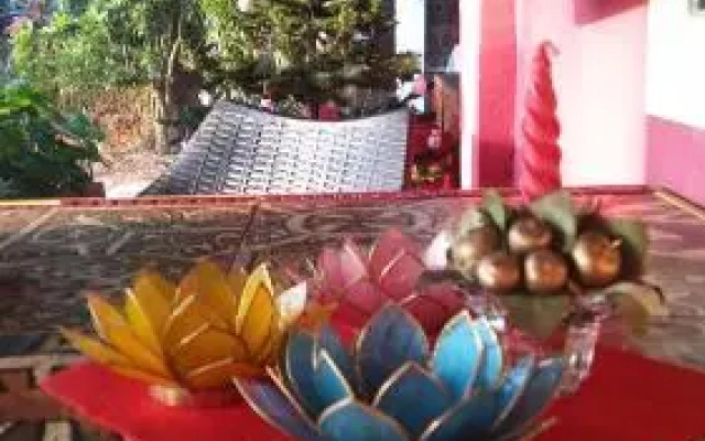 The Yuppi Hippi Hideout