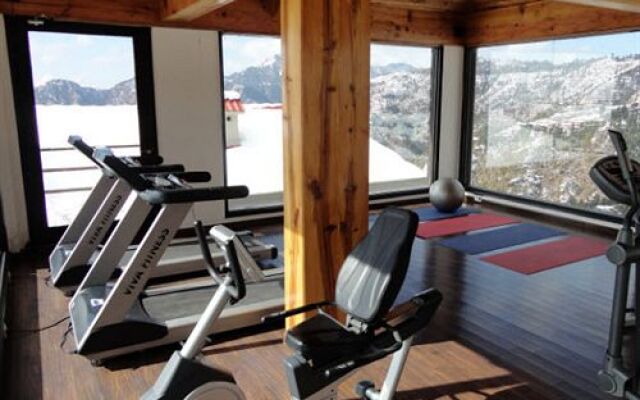 Kanatal Resorts & Spa