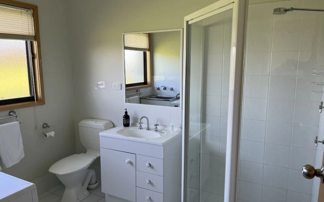 Black Bream Point Cabins