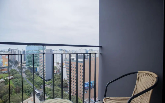w Awesome 2BR Apartment in Miraflores