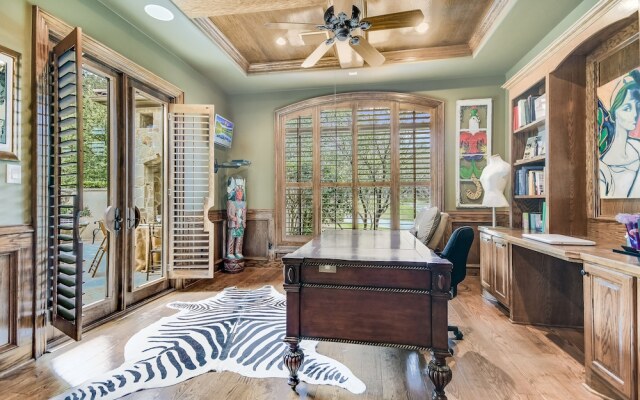 The Arrive Mardi Gras - 5 Br Home