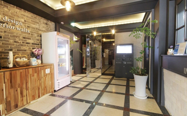 Yeosu 1st Avenue Hotel