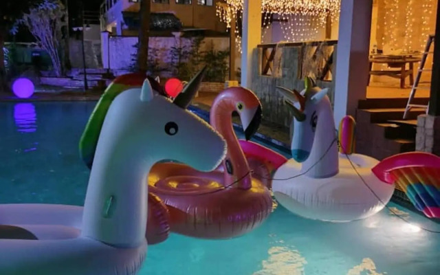 Seremban Grande Villa 163 by Vale Pine