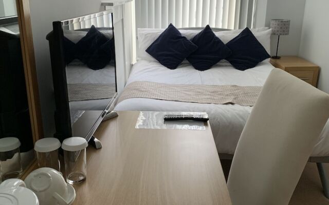 The Corner Rooms