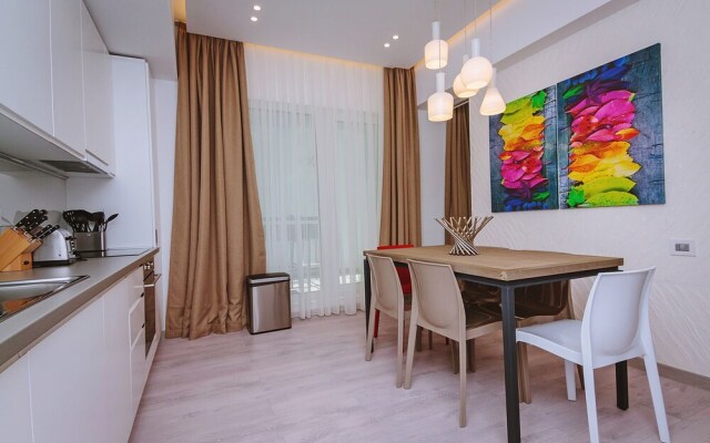 No 6 Apartments