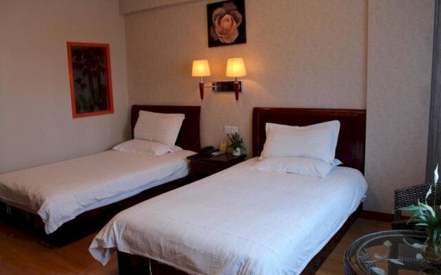 Yiting Four Seasons Hotel (Shanghai Dongfang Road)