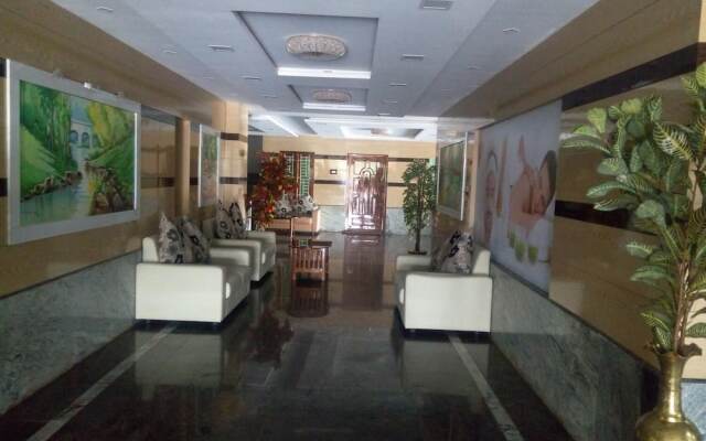 Hotel Green Palace